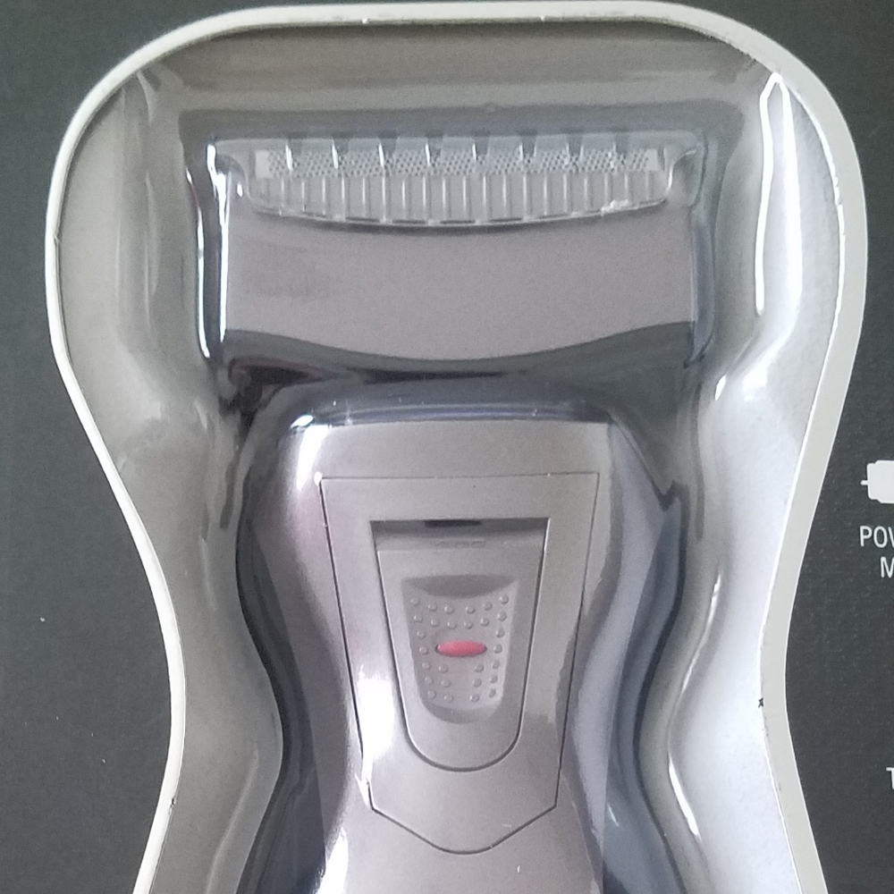 Foil shaver